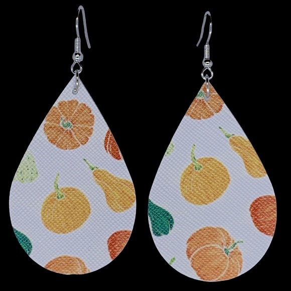 Faux Leather Dangle Earrings Fall Pumpkins and Gourds - Picture 1 of 3